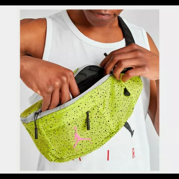 Nike Jordan Neon Fanny Pack - NEW - Picture 4 of 5